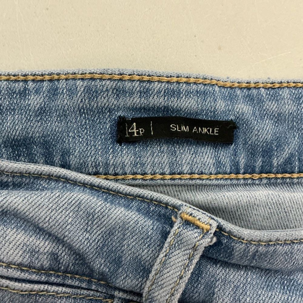 Talbots Flawless Five Pocket Slim Ankle Jeans Size 14P - Picture 5 of 8